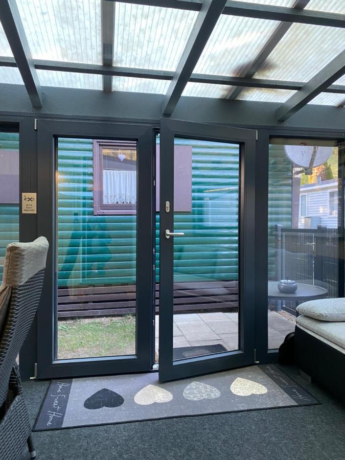 S-Chalet Camping Mit Comfort Im Schwarzwald Steinach  Exteriör bild